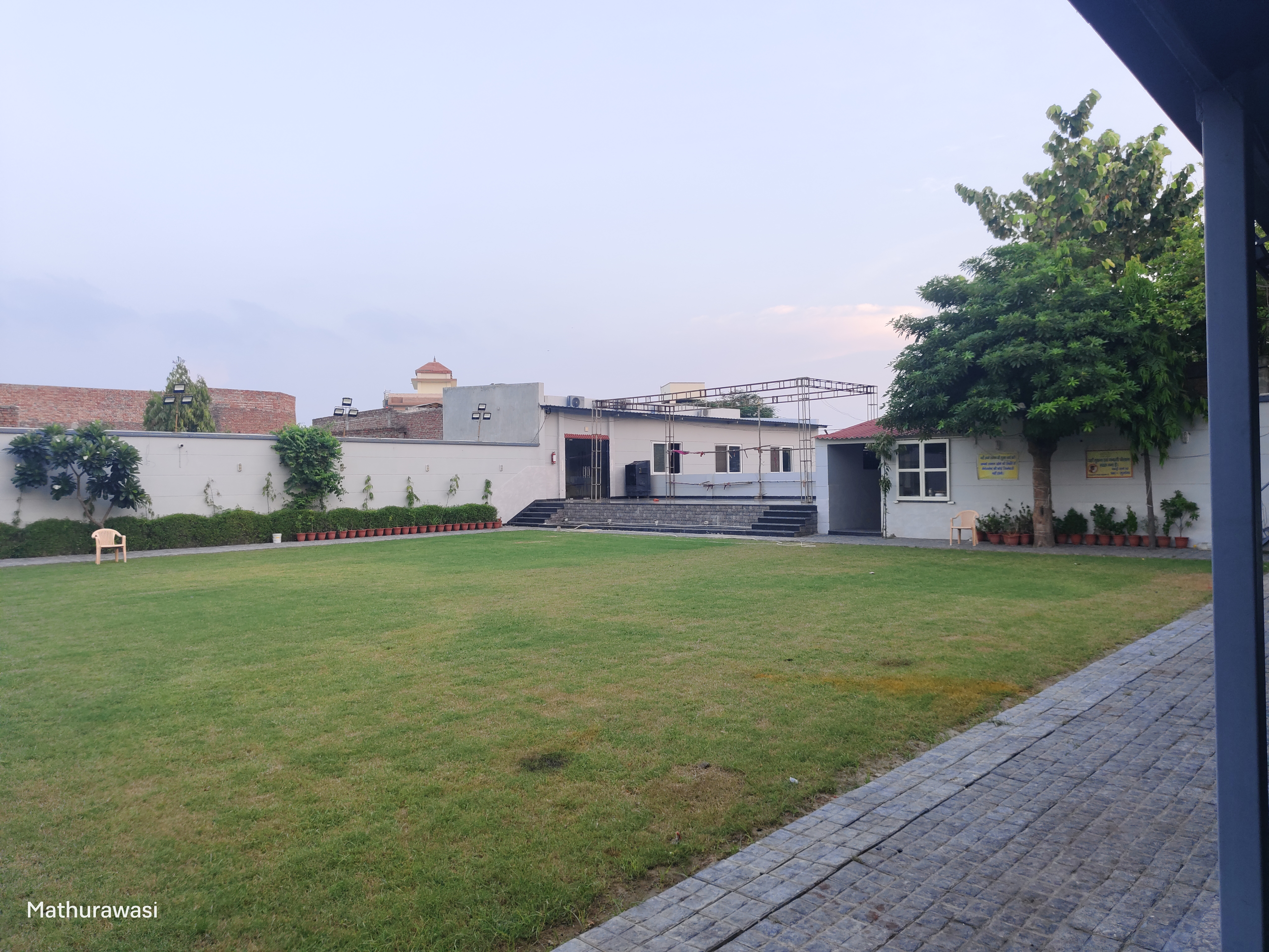 pearl green resort mathura